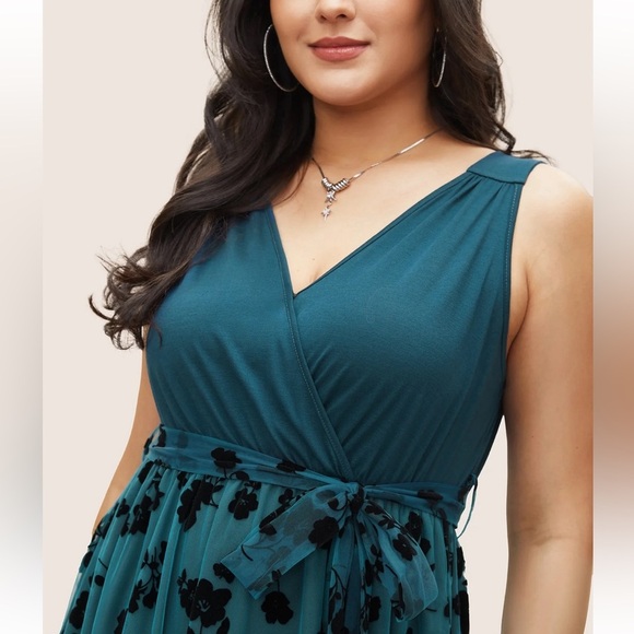 BloomChic Plus Size XL Floral Mesh Patchwork Surplice Neck Tank Dress us14-16 - Picture 3 of 7